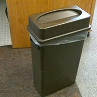 23 Gallon Heavy-Duty Brown Plastic Slim Restaurant Kitchen Trash Can with Lid by LOWPRICESUPPLY